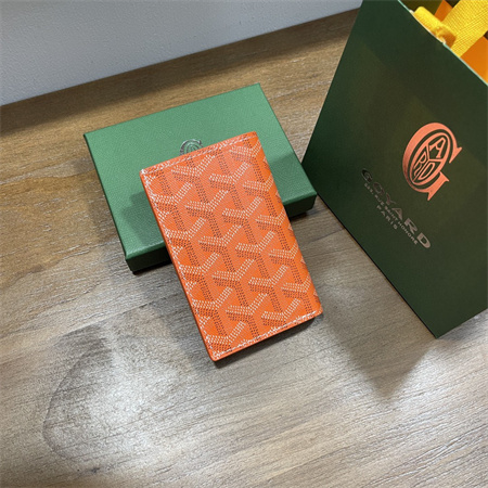 Saint-Pierre Card Wallet Goyardine Canvas & Vauzelles Leather 11 Colors