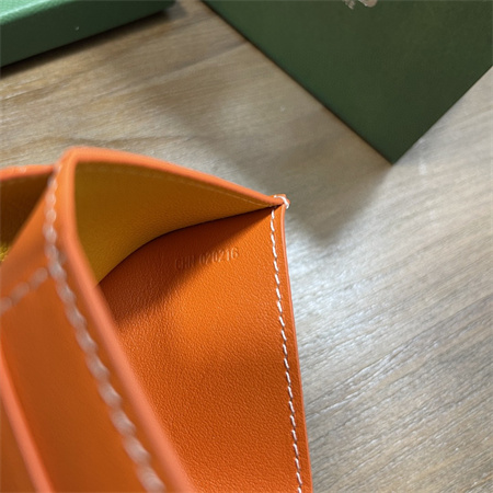 Saint-Pierre Card Wallet Goyardine Canvas & Vauzelles Leather 11 Colors