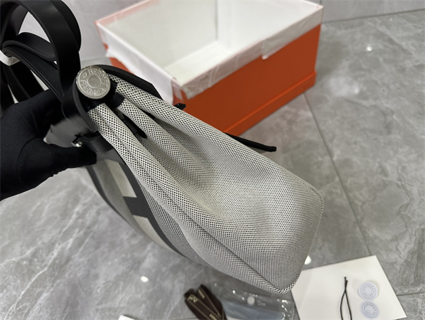 Her.mes Herbag 31 Canvas and Calfskin With Stripe Printing