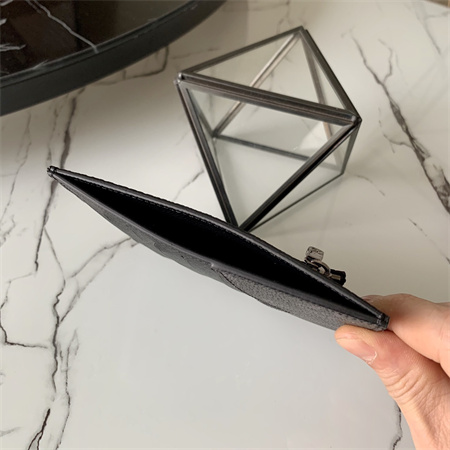 L.V Card Holder Monogram Eclipse Canvas M60378