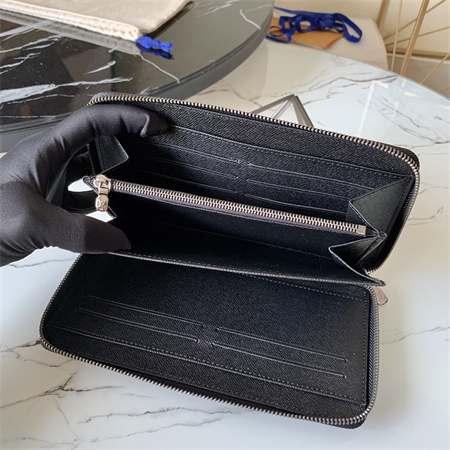 LV  Zippy Organiser In Monogram Eclipse M62581