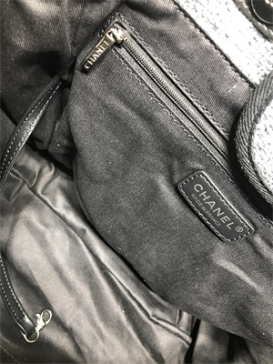 Chanel Deauville Large Shopping Bag Mixed Fibers Gold Tone Metal Black A66941