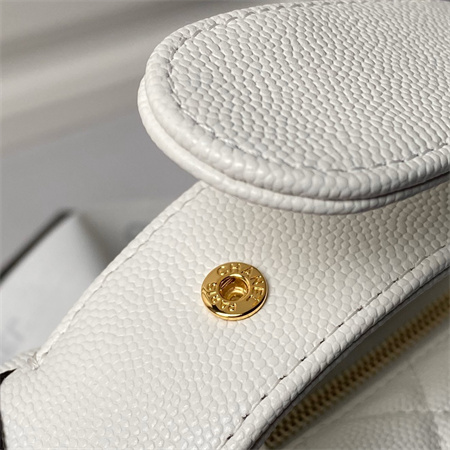 Cha.nel Pouch Grained Calfskin Gold Tone Metal White AP3943