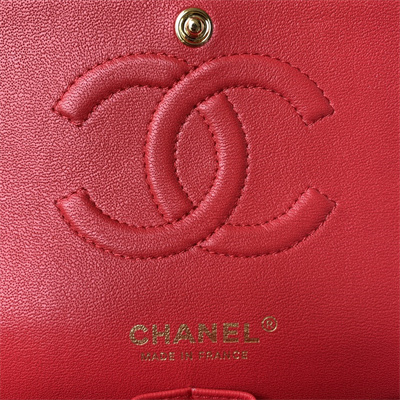 Chanel Medium Classic Flap Bag Lambskin Gold Tone Metal Red 01112