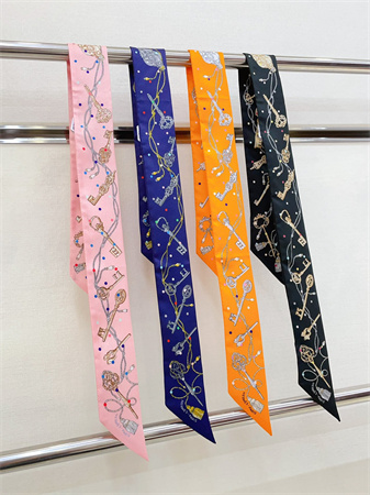 Hermes Twilly 100% Silk 32035