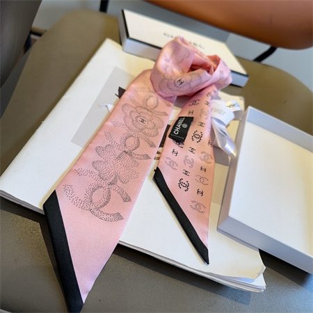 Chanel Twilly 100% Silk 32003