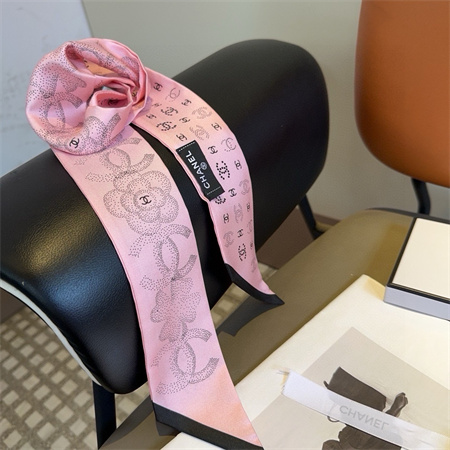 Chanel Twilly 100% Silk 32003