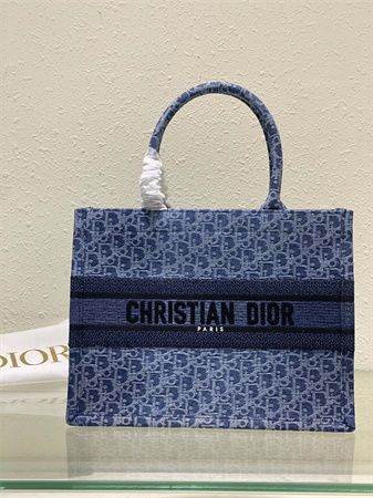 CD Medium Book Tote Blue Denim Dior  Oblique Jacquard