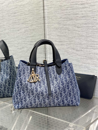CD Medium Dior Toujours Bag Blue Denim Dior Oblique Jacquard