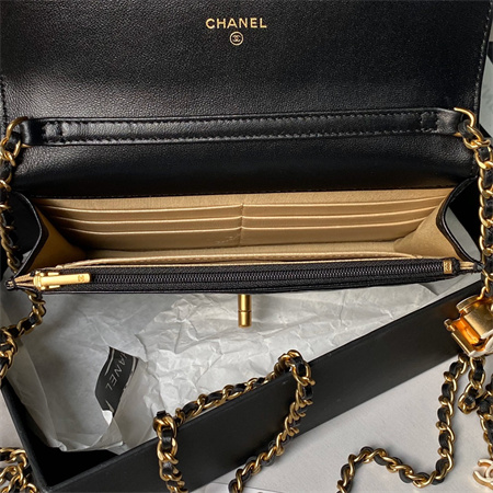 Chanel Wallet On Chain Shiny Lambskin, Enamel & Gold-Tone Metal Black AP3938