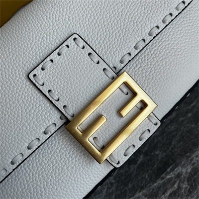 Fen.di BaguetteSelleria bag with 612 hand-sewn topstitches