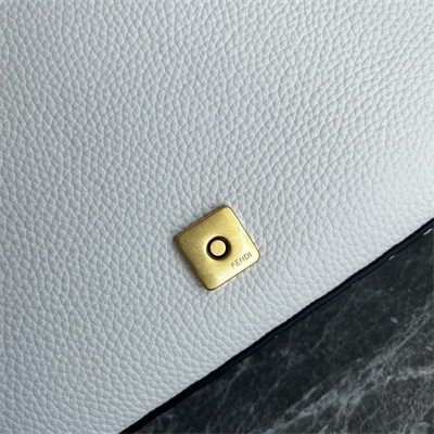 Fen.di BaguetteSelleria bag with 612 hand-sewn topstitches