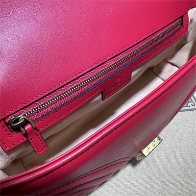 Gu.cci GG Marmont Medium Shoulder Bag Red 443497