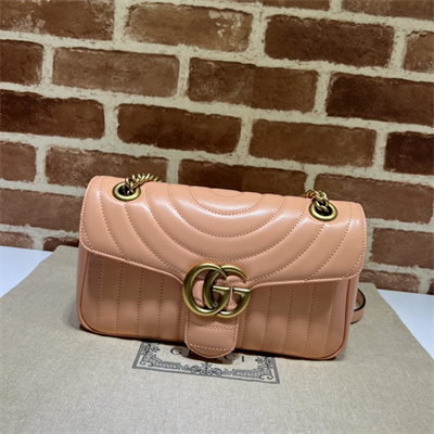 Gu.cci GG Marmont Medium Shoulder Bag  443497