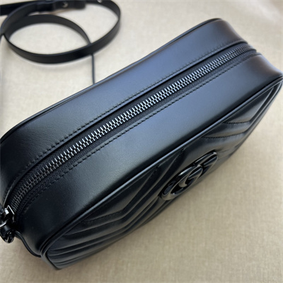 Gu.cci GG Marmont Small Shoulder Bag Black 447632