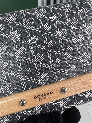 Goyard Monte-Carlo PM Clutch Goyardine Canvas & Cervon Calfskin