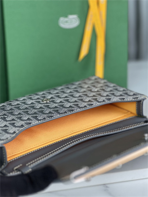 Goyard Monte-Carlo PM Clutch Goyardine Canvas & Cervon Calfskin