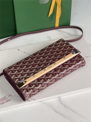 Goyard Monte-Carlo PM Clutch Goyardine Canvas & Cervon Calfskin