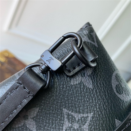 L.V Envelope Pouch Monogram  Eclipse and Cowhide Leather Trim M11613