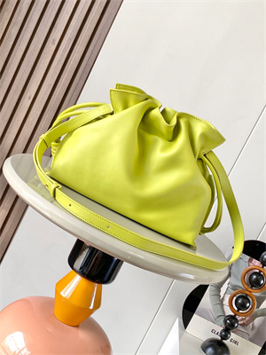 Loewe Medium Flamenco clutch in nappa calfskin