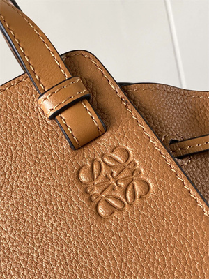 Mini Hammock drawstring in Soft Grained calfskin