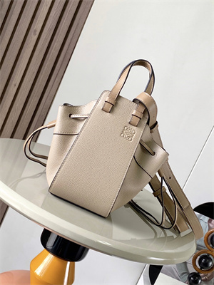 Mini Hammock drawstring in Soft Grained calfskin