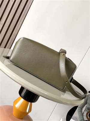 Loewe Small Puzzle Bag In Classic Calfskin