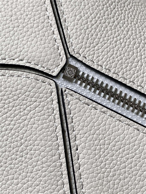 Loewe Small Puzzle Bag In Classic Calfskin