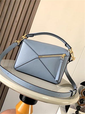 Loewe Small Puzzle Bag In Classic Calfskin