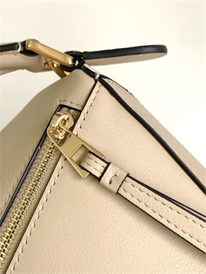Loewe Small Puzzle Bag In Classic Calfskin