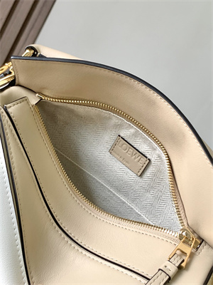 Loewe Small Puzzle Bag In Classic Calfskin
