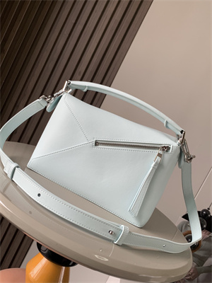 Loewe Small Puzzle Bag In Classic Calfskin