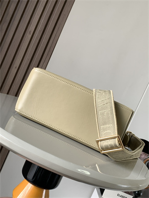 Loewe Small Puzzle Bag In Classic Calfskin