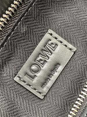 Loewe Small Puzzle Bag In Classic Calfskin