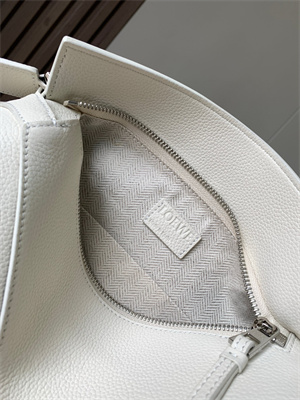 Loewe Small Puzzle Bag In Classic Calfskin