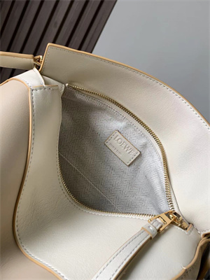 Loewe Small Puzzle Bag In Classic Calfskin