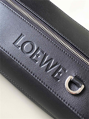 Loewe Convertible Sling in classic calfskin