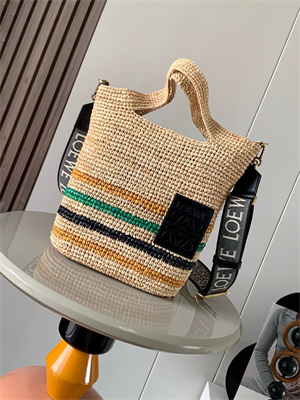 Loewe Mini Slit bag in raffia and calfskin