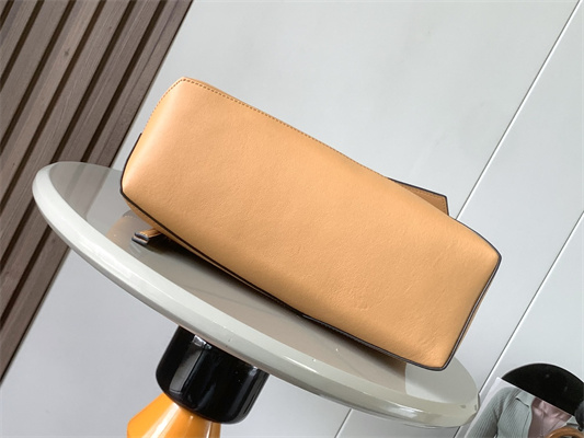 Loewe Puzzle Hobo Bag In Classic Calfskin