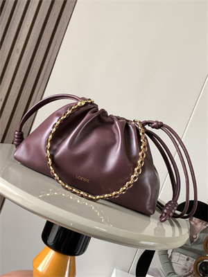 Loewe Medium Flamenco Purse in  Mellow nappa Lambskin