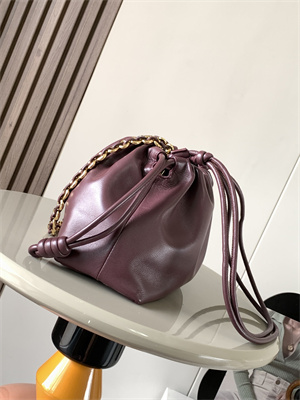 Loewe Medium Flamenco Purse in  Mellow nappa Lambskin