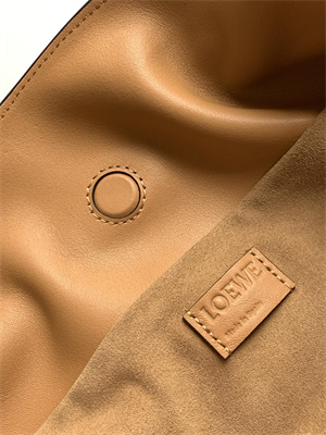 Loewe Medium Flamenco clutch in nappa calfskin