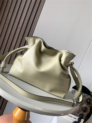 Loewe Medium Flamenco clutch in nappa calfskin