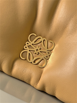 Loewe Puffer Goya bag in shiny nappa lambskin