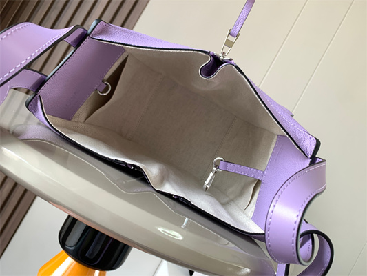 Loewe Compact Hammock bag in Soft Grained calfskin