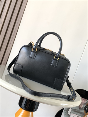 Loewe Amazona 23 Bag In Nappa Calfskin Black