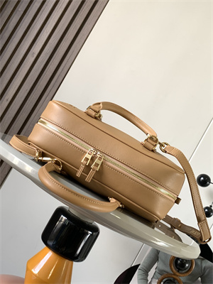 Loewe Amazona 23 Bag In Nappa Calfskin Brown