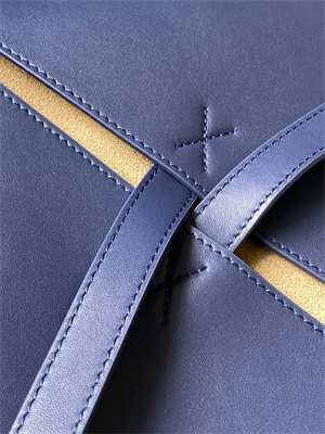 Loewe XL Puzzle Fold Tote In Shinny Calfskin Anbyss Blue