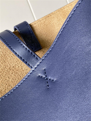 Loewe Medium Puzzle Fold Tote In Shinny Calfskin Anbyss Blue