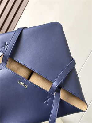 Loewe Medium Puzzle Fold Tote In Shinny Calfskin Anbyss Blue